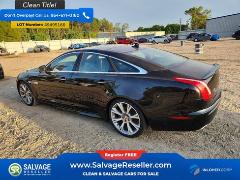 Used 2015 Jaguar XJ RWD image 3
