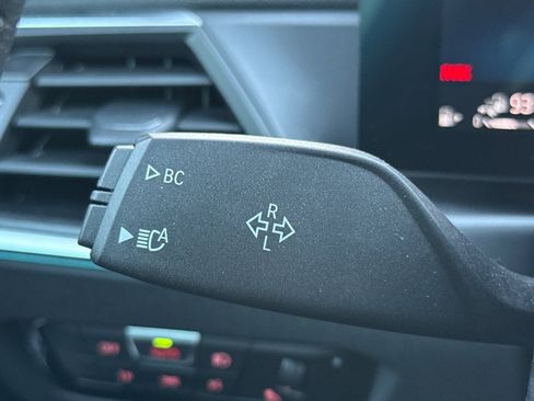 Certified 2023 BMW 330e w/ Convenience Package image 31