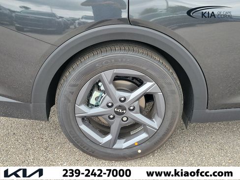 New 2026 Kia K4 FWD image 9