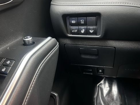 Used 2022 Toyota Highlander Platinum AWD/4WD image 21