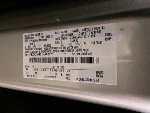 Used 2018 Ford Transit 350 XLT image 32