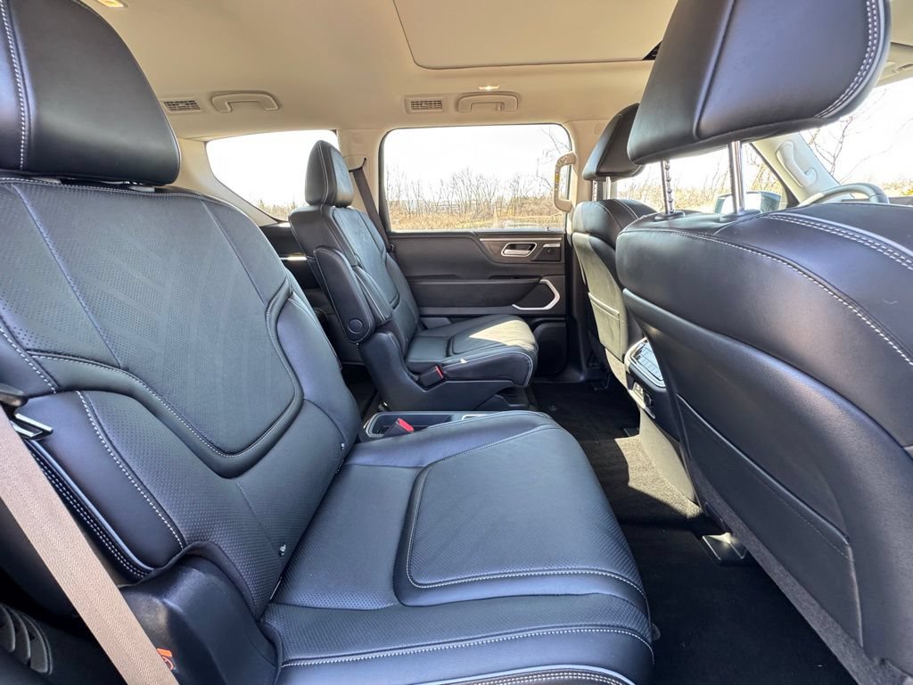 Certified 2026 INFINITI QX80 Luxe w/ Cargo Package AWD/4WD image 26