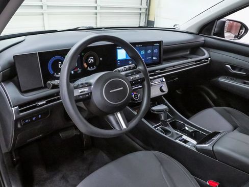 Used 2026 Hyundai Tucson XRT FWD image 2