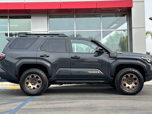 Certified 2025 Toyota 4Runner Trailhunter image 4