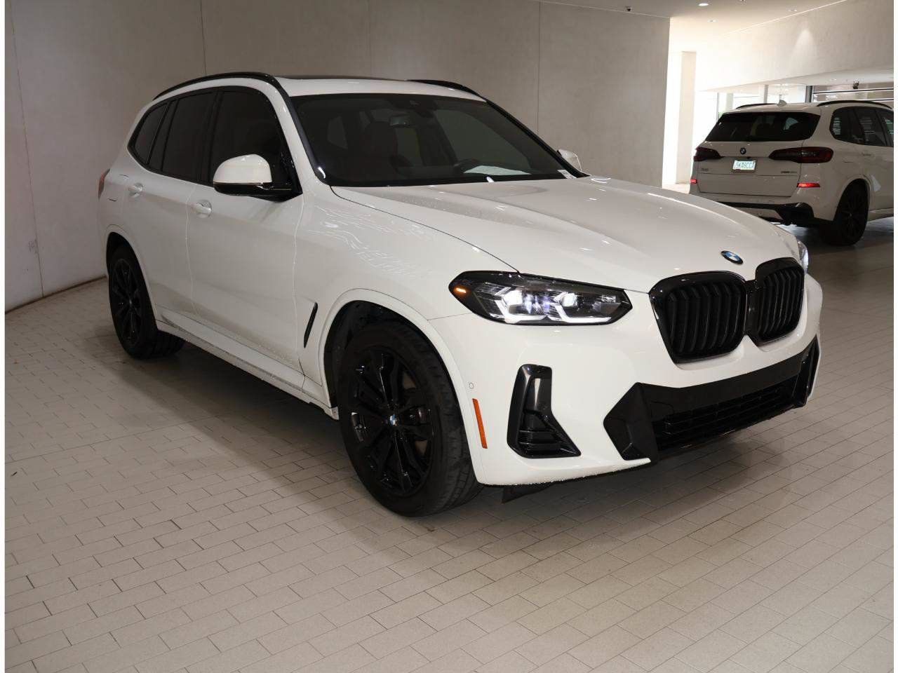 Used 2024 BMW X3 sDrive30i w/ Premium Package RWD image 7