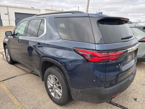 Certified 2022 Chevrolet Traverse LT image 3