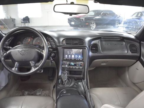 Used 2000 Chevrolet Corvette w/ Memory Pkg image 13