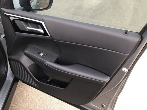 Used 2024 Mitsubishi Outlander SE image 21