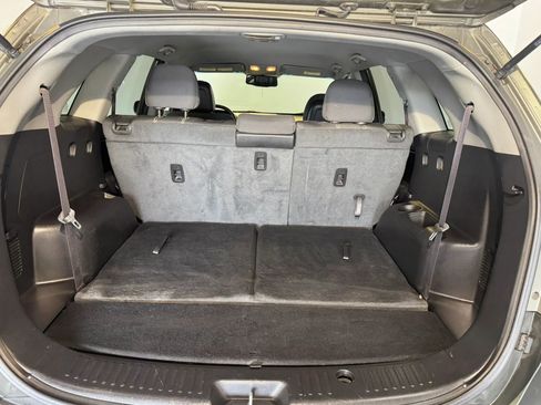 Used 2011 Kia Sorento 2WD w/ Convenience Pkg image 29