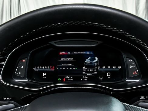Used 2025 Audi SQ7 Premium Plus image 51