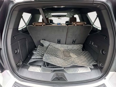 Certified 2024 Chevrolet Tahoe High Country image 37