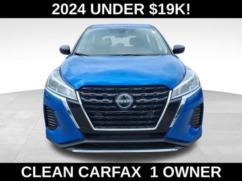 Used 2024 Nissan Kicks S image 3