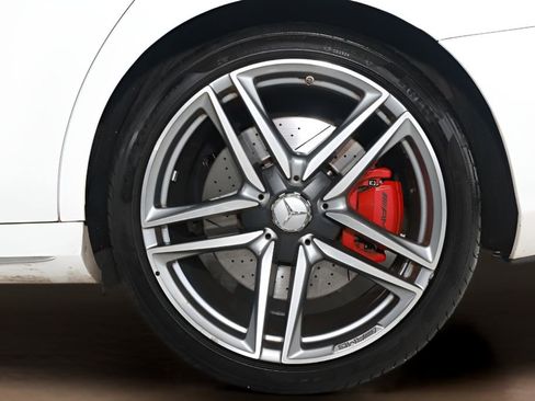 Used 2020 Mercedes-Benz E 63 AMG S image 27