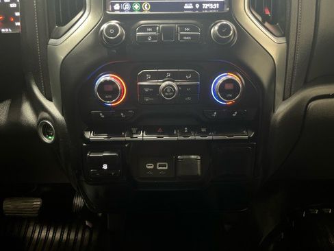 Used 2023 Chevrolet Silverado 3500 LT w/ Convenience Package image 19