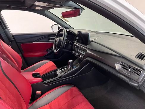 Used 2023 Acura Integra A-Spec image 11