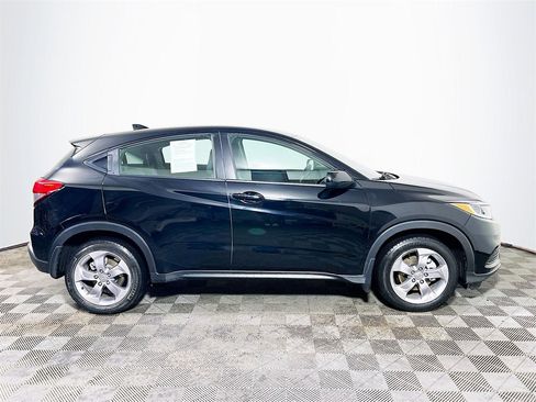 Used 2020 Honda HR-V LX image 9