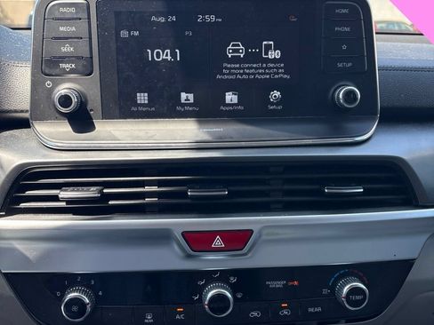 Used 2020 Kia Telluride S FWD image 13