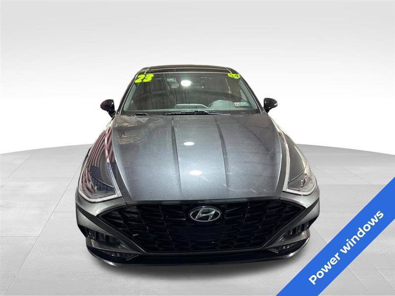 Used 2023 Hyundai Sonata SEL Plus FWD image 2