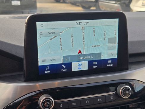 Used 2021 Ford Escape Titanium image 34