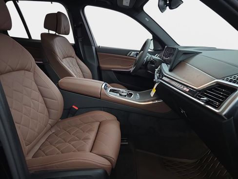 New 2026 BMW X5 xDrive40i w/ Executive Package AWD/4WD image 9