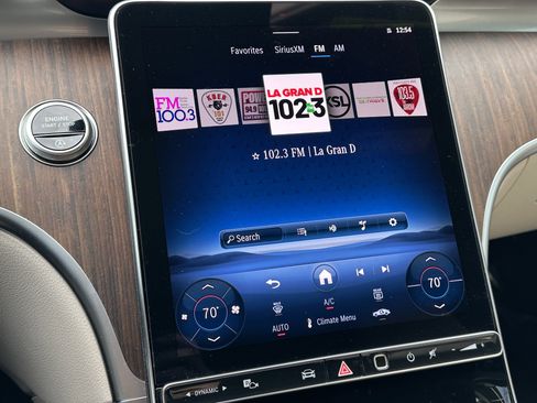 Certified 2025 Mercedes-Benz C 300 4MATIC Sedan image 21