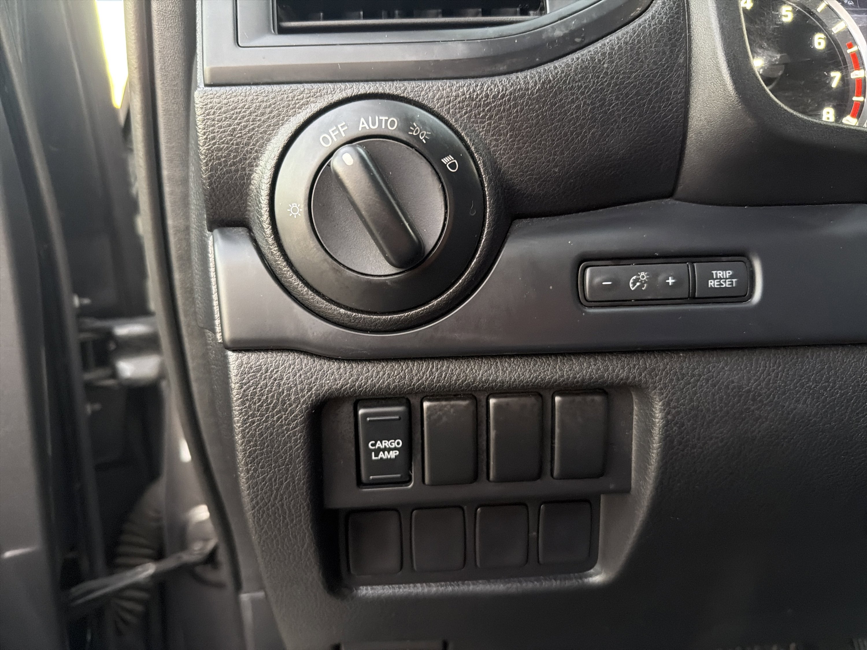 Used 2021 Nissan Titan S w/ S Utility Package RWD image 31