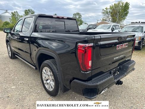 Used 2023 GMC Sierra 1500 Denali w/ Technology Package AWD/4WD image 3