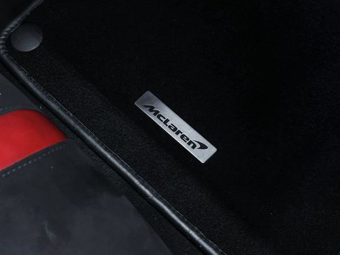 Used 2018 McLaren 570S Spider RWD image 33