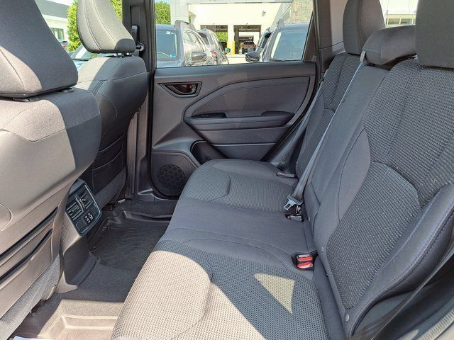 Certified 2025 Subaru Forester Premium w/ Convenience Package #1 AWD/4WD image 26