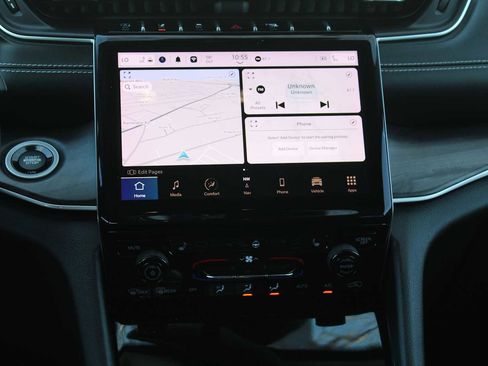 Used 2022 Jeep Grand Cherokee L Limited image 16