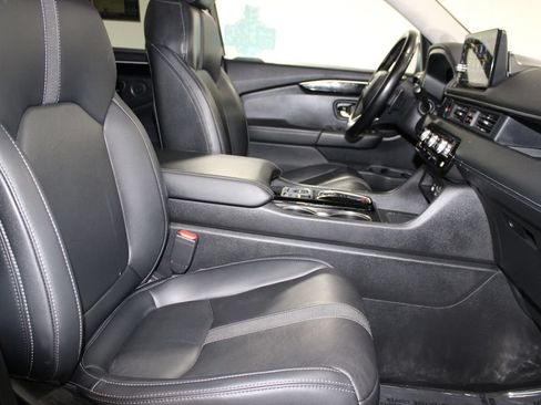 Used 2023 Honda Pilot Touring image 28