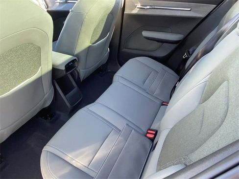 New 2025 Volvo EX30 Plus w/ Protection Package Premier image 17