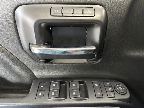Used 2015 Chevrolet Silverado 1500 LTZ Z71 w/ LTZ Plus Package AWD/4WD image 11