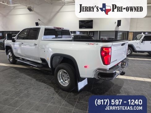 Used 2025 Chevrolet Silverado 3500 LTZ w/ LTZ Texas Edition AWD/4WD image 6