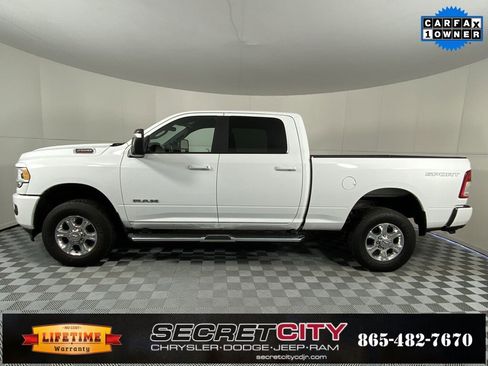 Used 2024 RAM 2500 Big Horn w/ Sport Appearance Package image 4