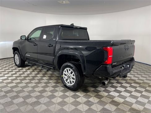 New 2025 Toyota Tacoma SR5 image 5