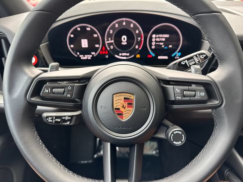 Certified 2026 Porsche Cayenne AWD/4WD image 28