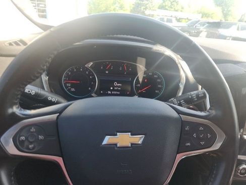 Used 2021 Chevrolet Traverse LT AWD/4WD image 9