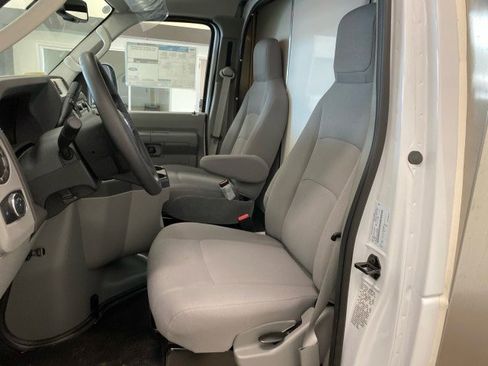 New 2026 Ford E-350 and Econoline 350 Super Duty w/ Power Equipment Group image 15