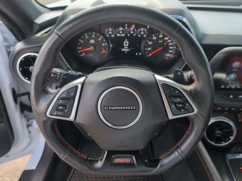 Certified 2022 Chevrolet Camaro SS image 11