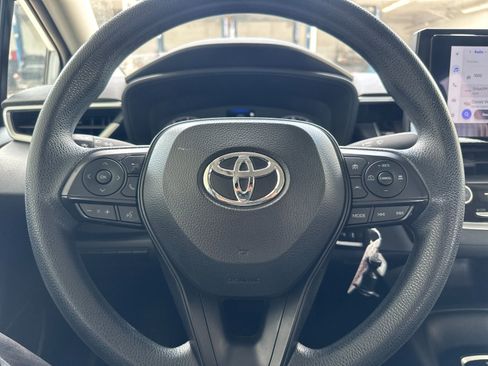 Used 2024 Toyota Corolla LE image 20