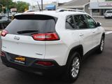 Used 2015 Jeep Cherokee Latitude w/ Cold Weather Group image 3