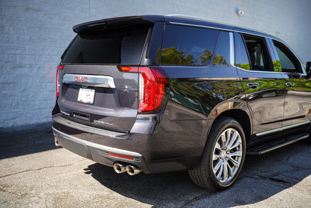 Used 2024 GMC Yukon Denali w/ Advanced Technology Package AWD/4WD image 15
