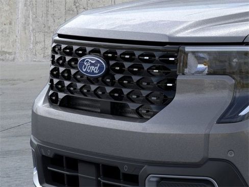 New 2025 Ford Maverick Lariat w/ 4K Tow Package image 18