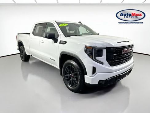Used 2023 GMC Sierra 1500 Elevation image 1