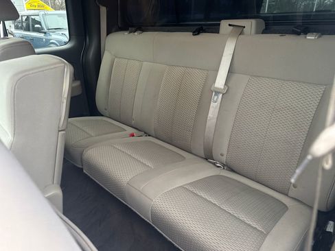 Used 2010 Ford F150 XLT image 17