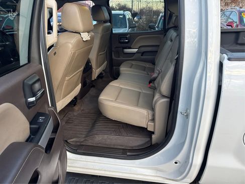 Used 2018 Chevrolet Silverado 1500 LTZ Z71 image 11