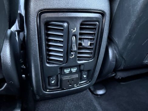 Used 2019 Dodge Durango R/T image 12