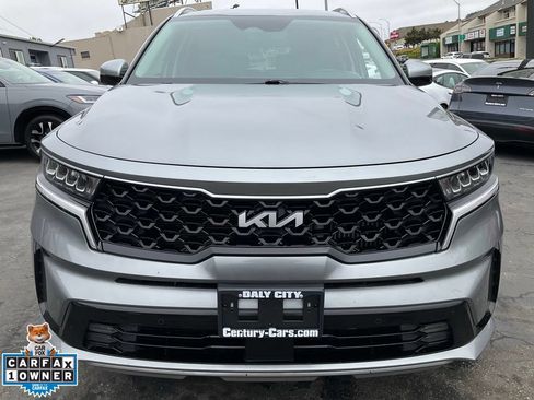 Used 2023 Kia Sorento EX AWD/4WD image 2