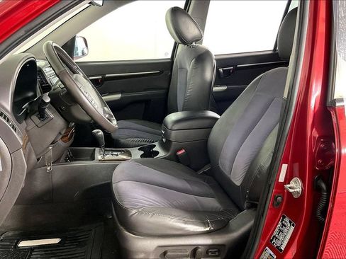 Used 2011 Hyundai Santa Fe SE FWD image 24